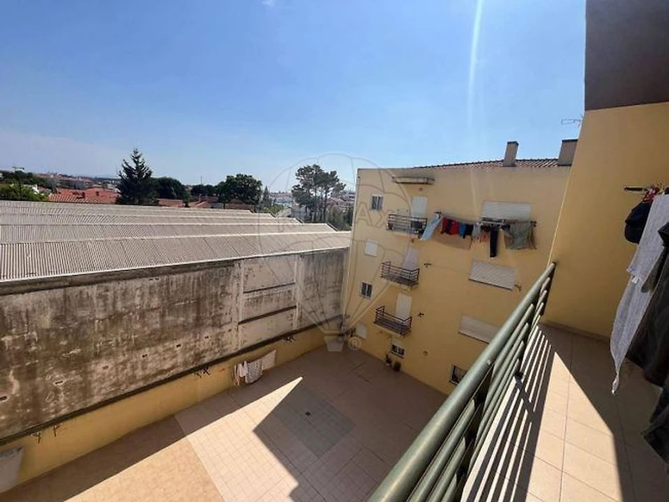 Apartamento T3 para Venda em Benedita Foto 7