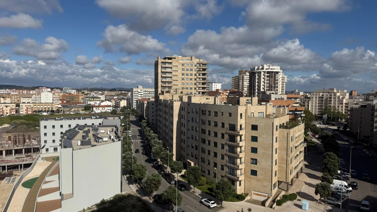 Apartamento T3 para Venda em Póvoa de Varzim, Beiriz e Argivai Foto 1