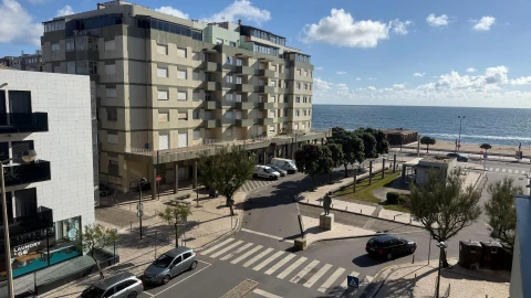 Apartamento T2 para Venda em Póvoa de Varzim, Beiriz e Argivai