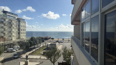 Apartamento T2 para Venda em Póvoa de Varzim, Beiriz e Argivai