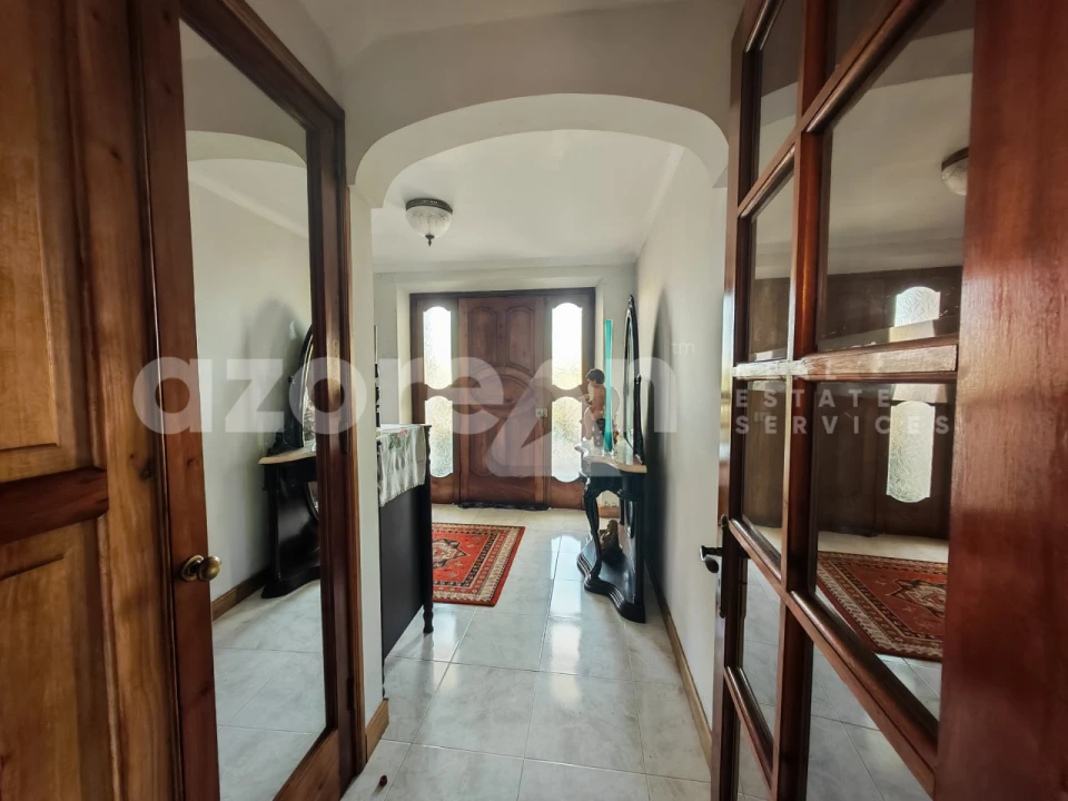 Moradia T6 para Venda em Ginetes Foto 16