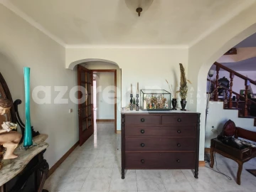 Moradia T6 para Venda em Ginetes