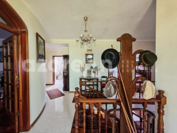Moradia T6 para Venda em Ginetes