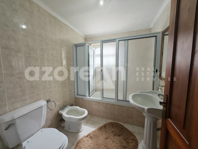 Moradia T6 para Venda em Ginetes Foto 23