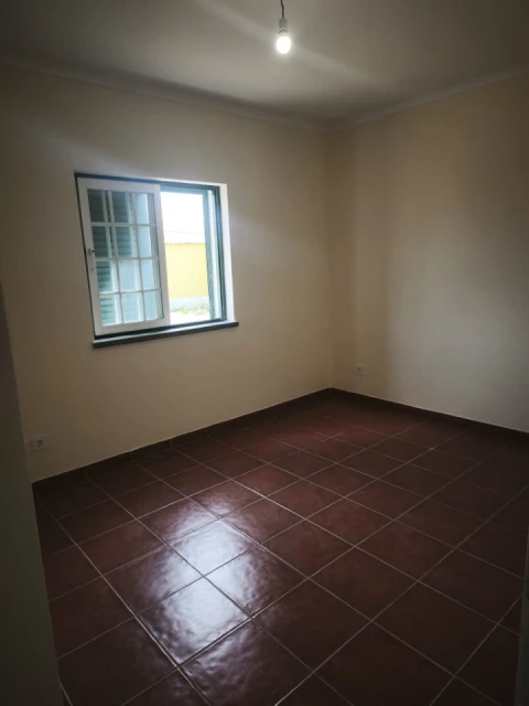 Moradia T3 para Venda em Glória do Ribatejo e Granho
