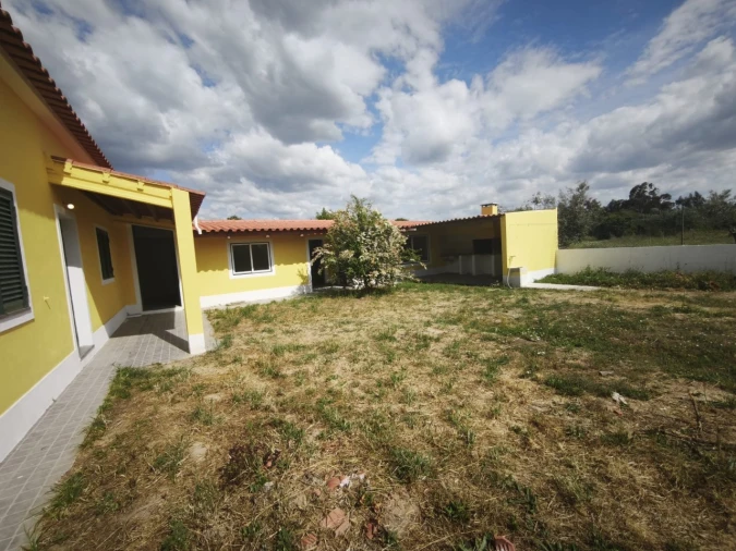 Moradia T3 para Venda em Glória do Ribatejo e Granho Foto 36