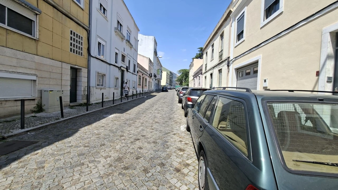 Apartamento T2 para Venda em Penha de França Foto 14