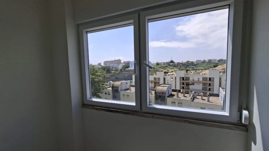 Apartamento T2 para Venda em Penha de França Foto 13