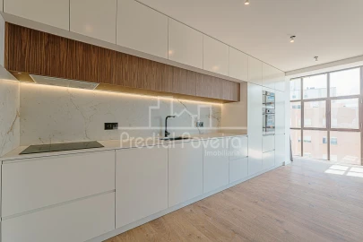 Apartamento T3 para Venda em Póvoa de Varzim, Beiriz e Argivai