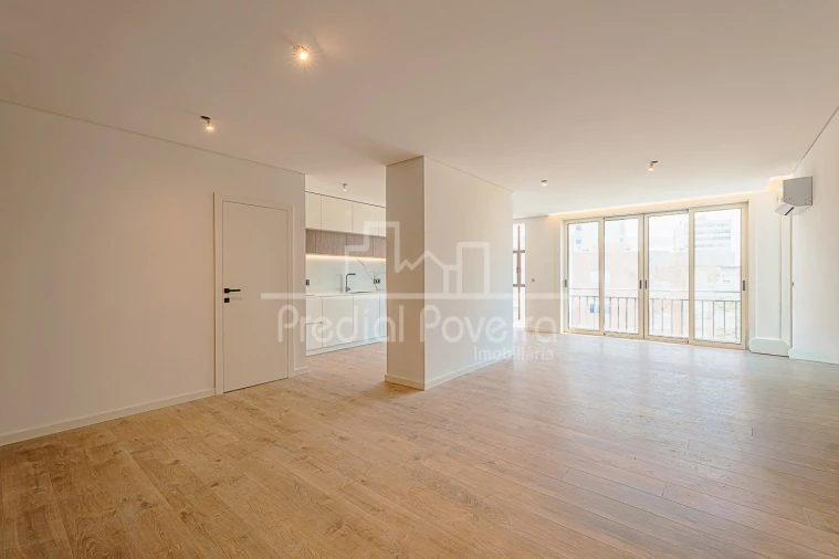 Apartamento T3 para Venda em Póvoa de Varzim, Beiriz e Argivai Foto 3