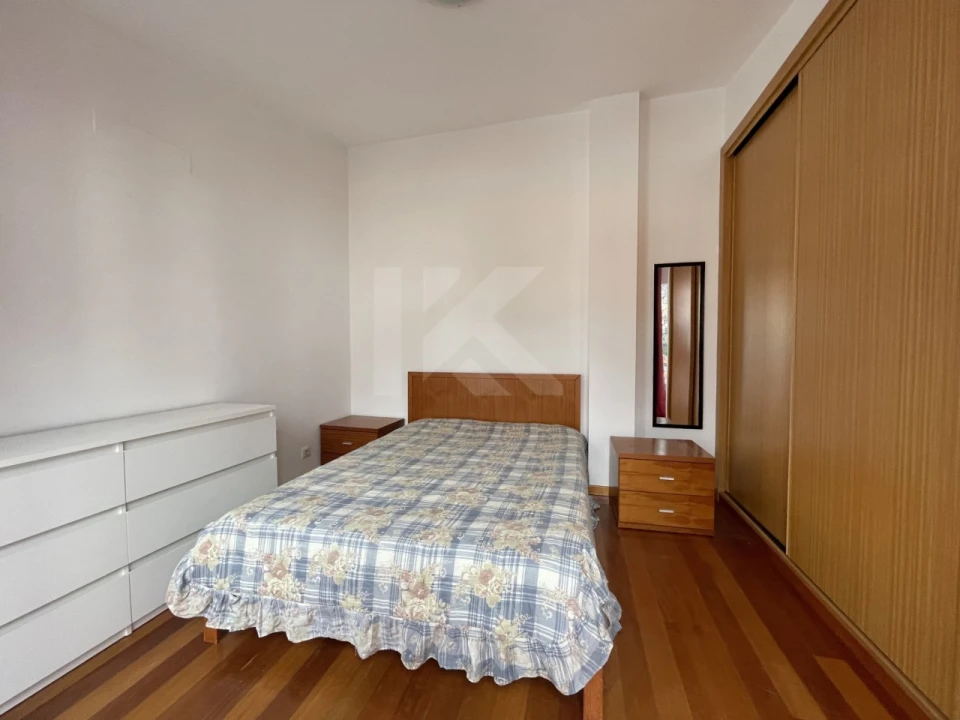 Apartamento T1 para Arrendamento em Funchal (Se) Foto 10