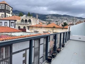 Apartamento T1 para Arrendamento em Funchal (Se)