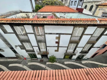 Apartamento T1 para Arrendamento em Funchal (Se)