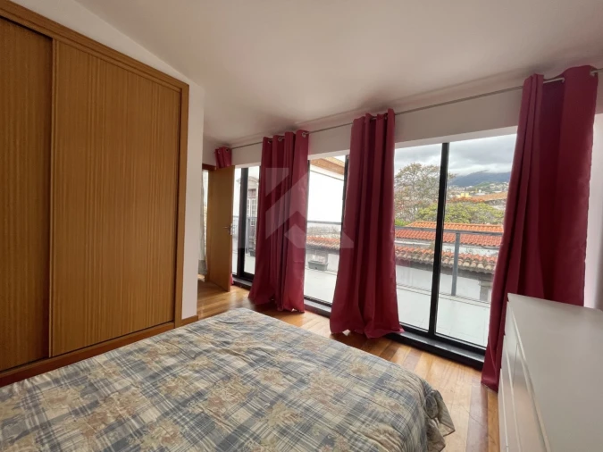 Apartamento T1 para Arrendamento em Funchal (Se) Foto 11