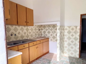Moradia T4 para Venda em Malhou, Louriceira e Espinheiro