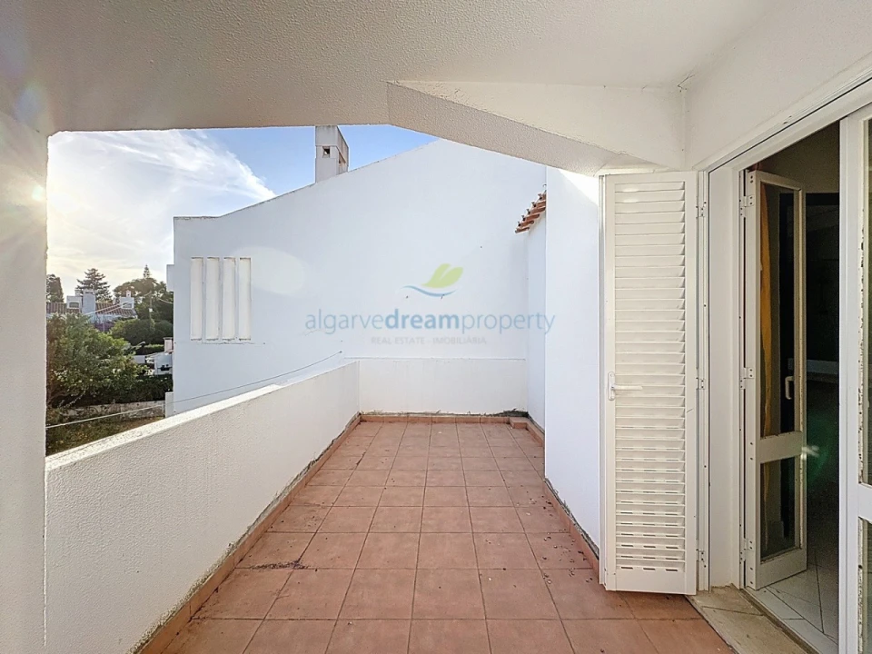 Moradia T3 para Venda em Albufeira e Olhos de Água Foto 33