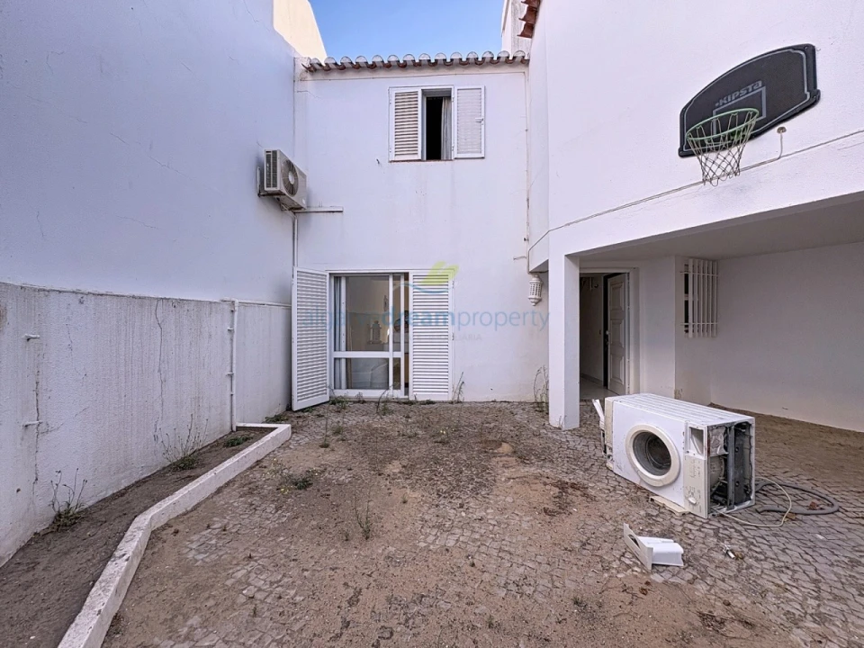 Moradia T3 para Venda em Albufeira e Olhos de Água Foto 40