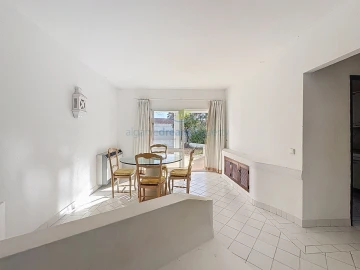 Moradia T3 para Venda em Albufeira e Olhos de Água