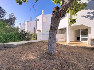 Moradia T3 para Venda em Albufeira e Olhos de Água