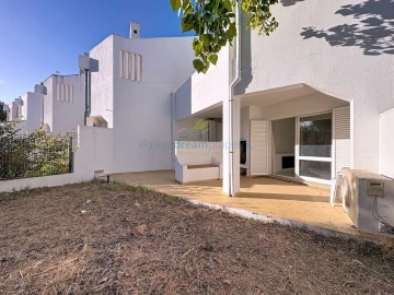 Moradia T3 para Venda em Albufeira e Olhos de Água