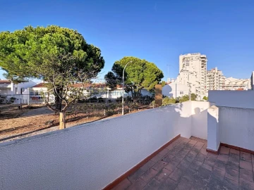 Moradia T3 para Venda em Albufeira e Olhos de Água