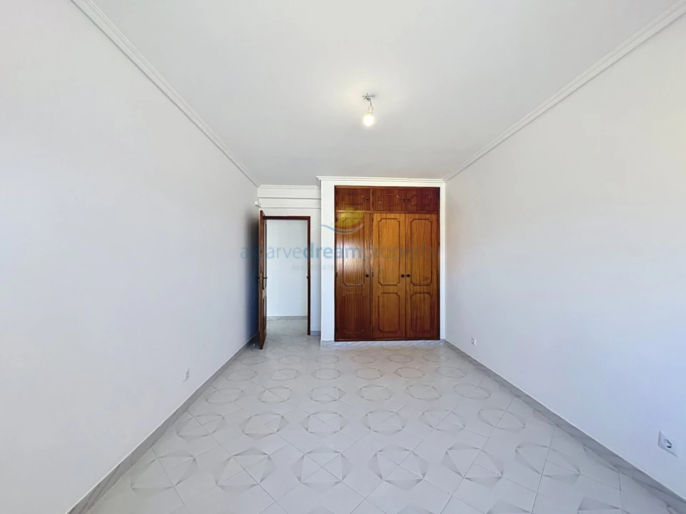 Apartamento T1 para Venda em Albufeira e Olhos de Água Foto 10