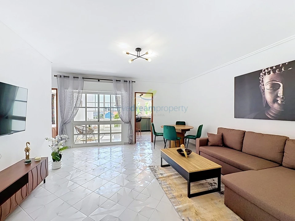Apartamento T1 para Venda em Albufeira e Olhos de Água Foto 1