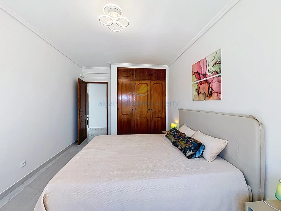 Apartamento T1 para Venda em Albufeira e Olhos de Água Foto 22
