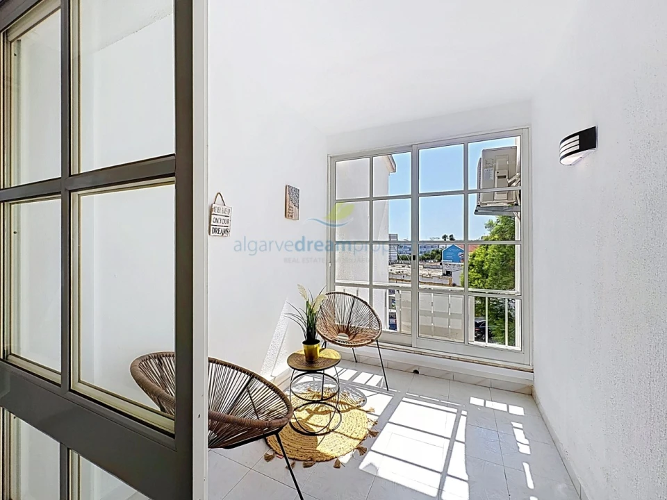 Apartamento T1 para Venda em Albufeira e Olhos de Água Foto 16
