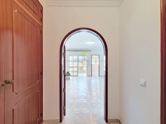 Apartamento T1 para Venda em Albufeira e Olhos de Água Foto 16