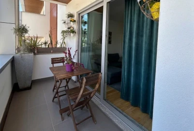 Apartamento T2 para Venda em Glória e Vera Cruz