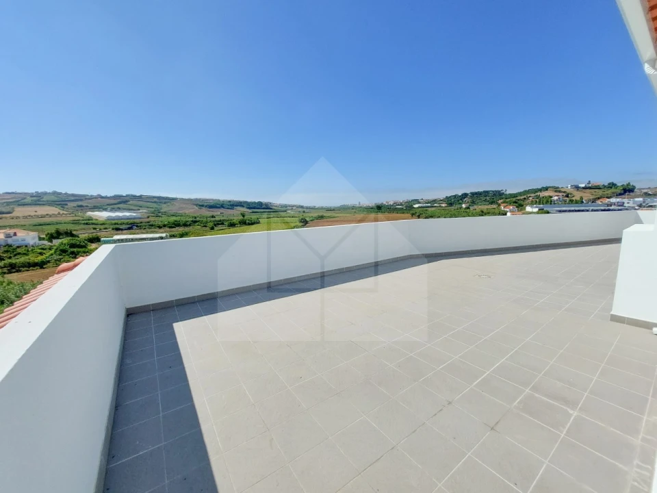 Apartamento T3 para Venda em Lourinhã e Atalaia Foto 19