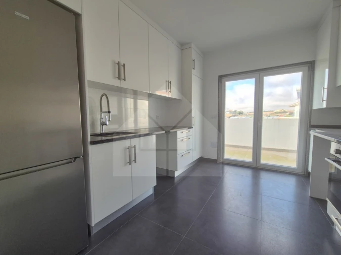 Apartamento T3 para Venda em Lourinhã e Atalaia Foto 7