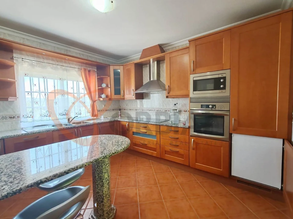 Quinta T4 para Venda em Paderne Foto 17
