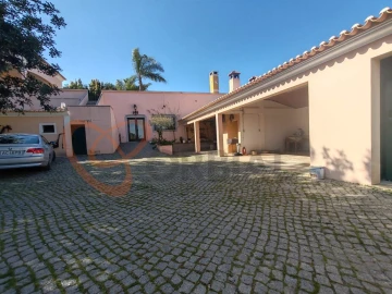 Quinta T4 para Venda em Paderne