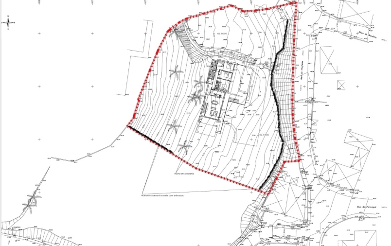 Moradia T3 para Venda em Salir de Matos Planta 2