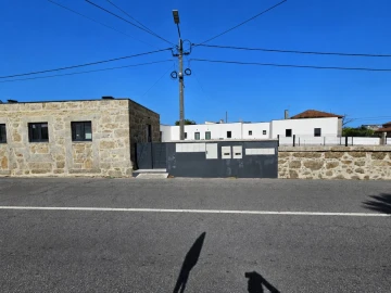 Moradia T11 para Venda em Antas e Abade de Vermoim