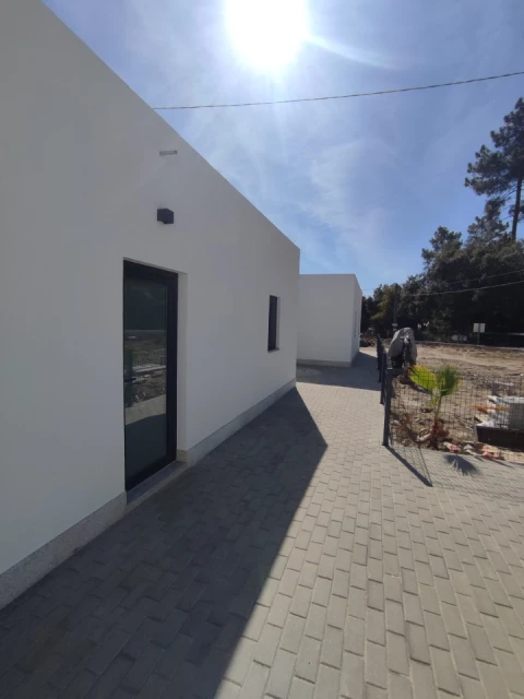 Moradia T11 para Venda em Antas e Abade de Vermoim