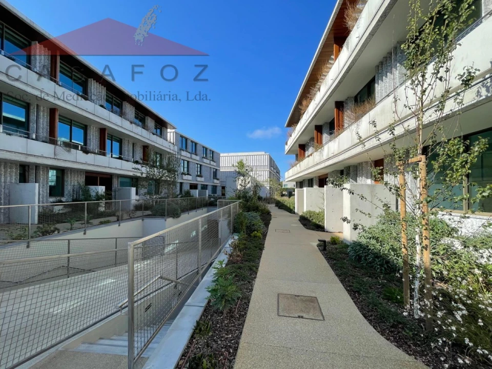 Apartamento T3 para Venda em Aldoar, Foz do Douro e Nevogilde Foto 34