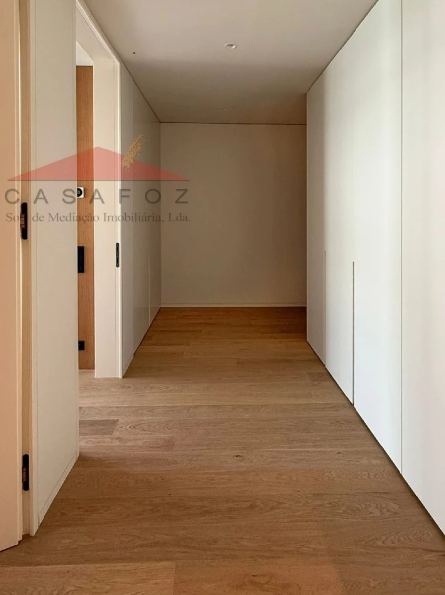 Apartamento T3 para Venda em Aldoar, Foz do Douro e Nevogilde Foto 16