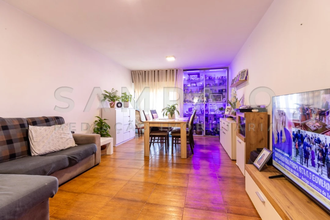 Apartamento T2 para Venda em Fânzeres e São Pedro da Cova Foto 13