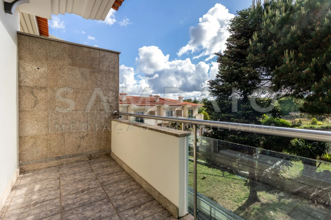 Moradia T4 para Venda em Gondomar (São Cosme), Valbom e Jovim Foto 24