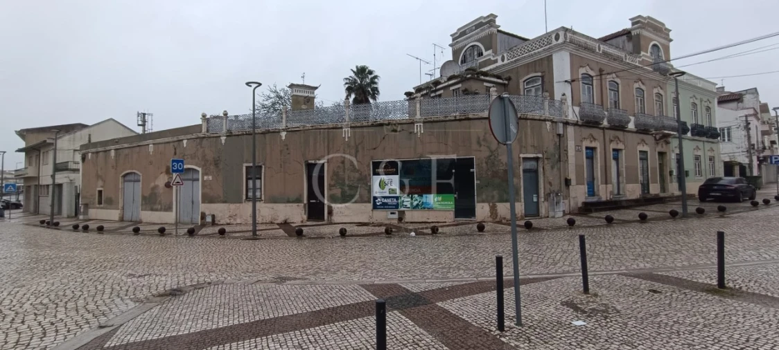 Moradia T5 para Venda em Bombarral e Vale Covo Foto 2