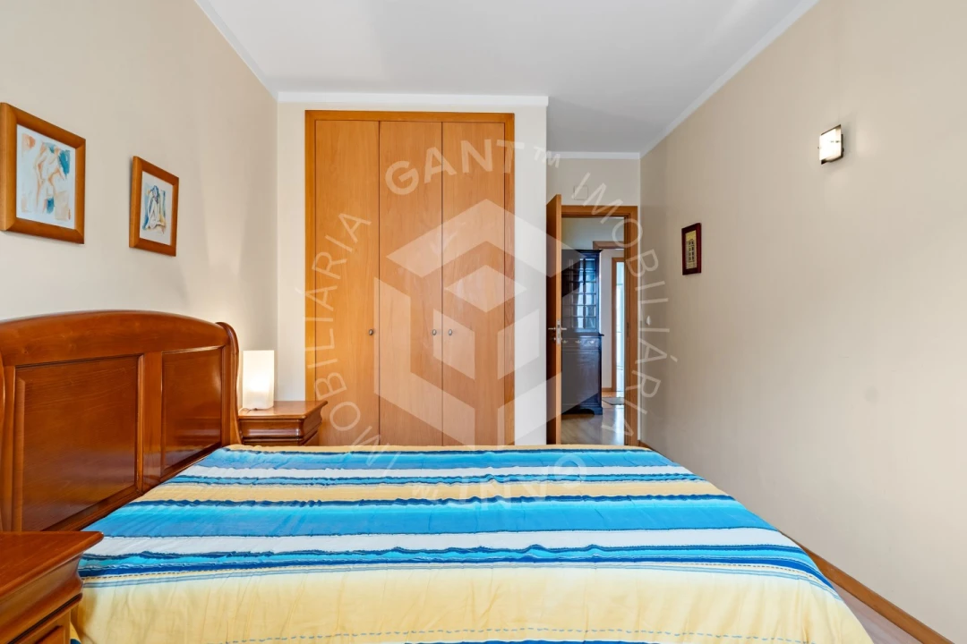 Apartamento T2 para Arrendamento em Lumiar Foto 14
