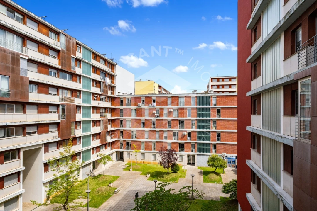 Apartamento T2 para Arrendamento em Lumiar Foto 19