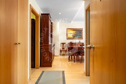 Apartamento T2 para Arrendamento em Lumiar