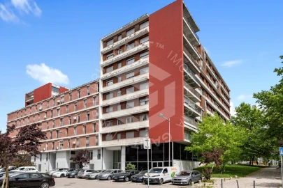 Apartamento T2 para Arrendamento em Lumiar