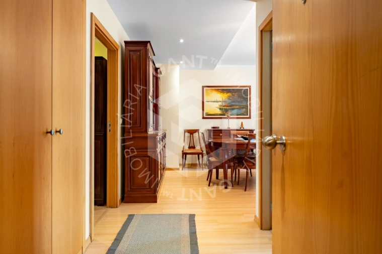 Apartamento T2 para Arrendamento em Lumiar Foto 7