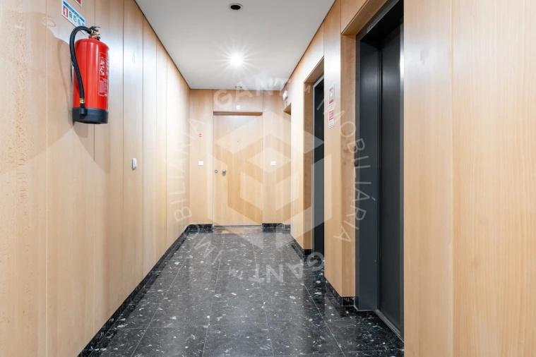 Apartamento T2 para Arrendamento em Lumiar Foto 21