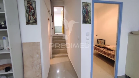 Armazém para Venda em Santa Vitória e Mombeja